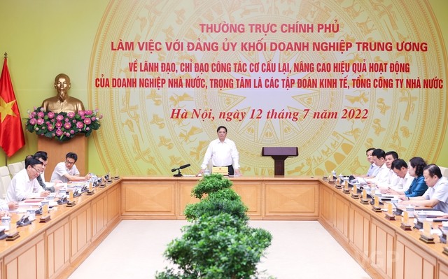 thu-tuong-pham-minh-chinh-trong-buoi-lam-viec-1657607088.jpg