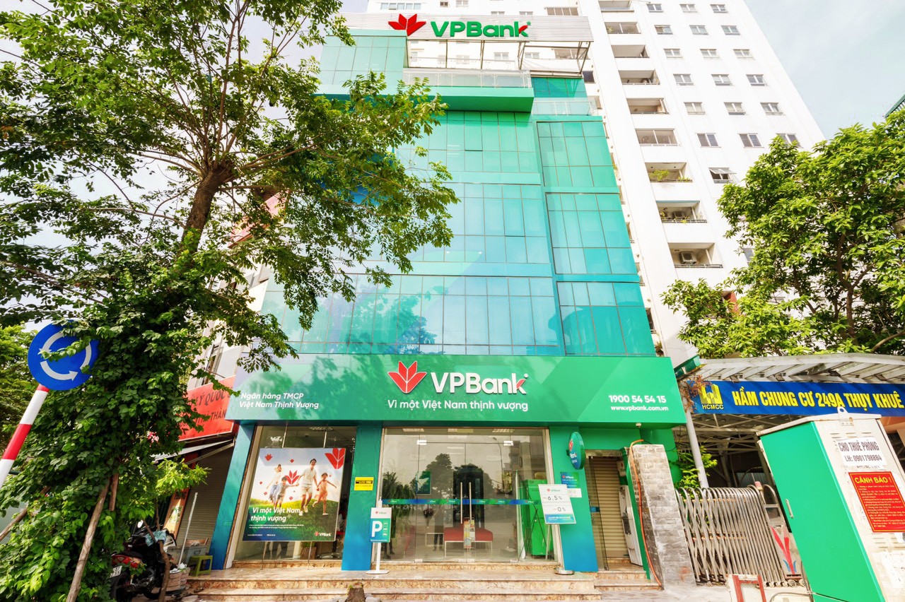 vpbank-thay-doi-mat-tien-chi-nhanh-theo-dinh-vi-moi-6-16609169463691340927006-1660980577.jpg