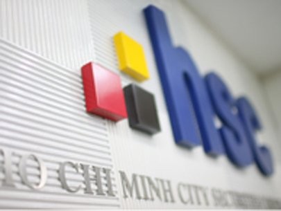 Chứng khoán HSC đã tụt lại trong ngành, vướng mắc tăng vốn đến khi nào?