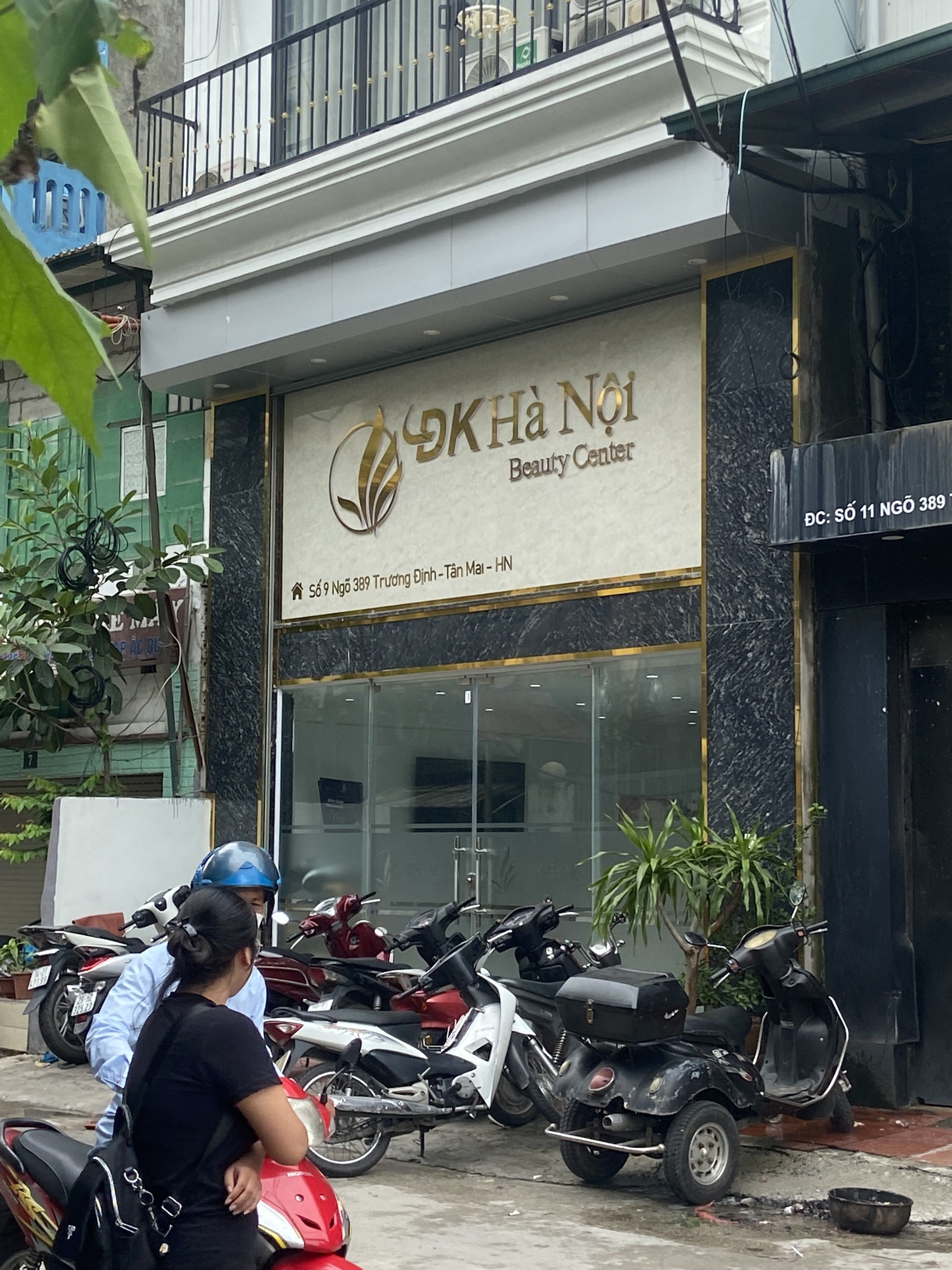 Cơ sở ĐK Hà Nội Beauty Center giả mạo Bệnh viện đa khoa Hà Nội để làm dịch vụ thẩm mỹ "chui"