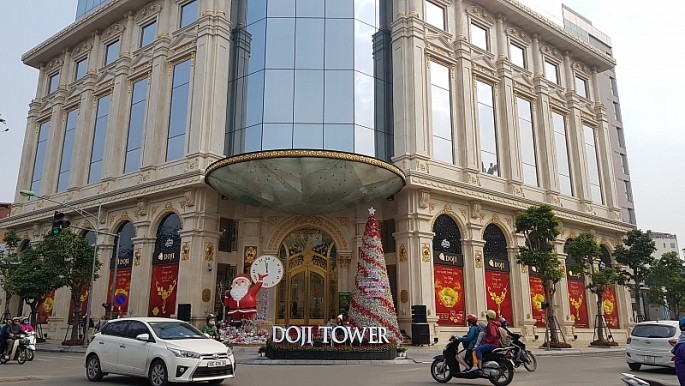 Sau Doji Tower, chủ đầu tư dự án Diamond Park Plaza Láng Hạ cũng ngang nhiên biến vỉa hè thành của mình?