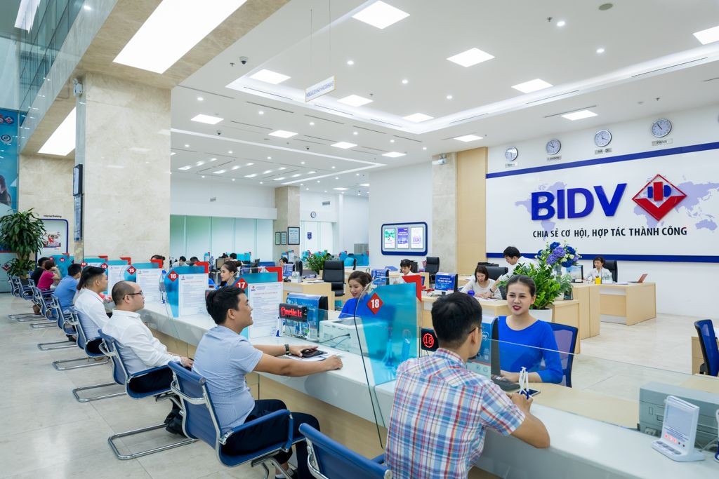 BIDV sắp rao bán khoản nợ 111 tỷ với thế chấp là 4.000 m2 đất và 400.000 cổ phiếu DL1?