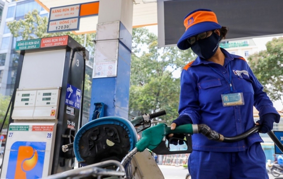 Dù một cửa hàng xăng dầu đóng cửa cũng là bất thường