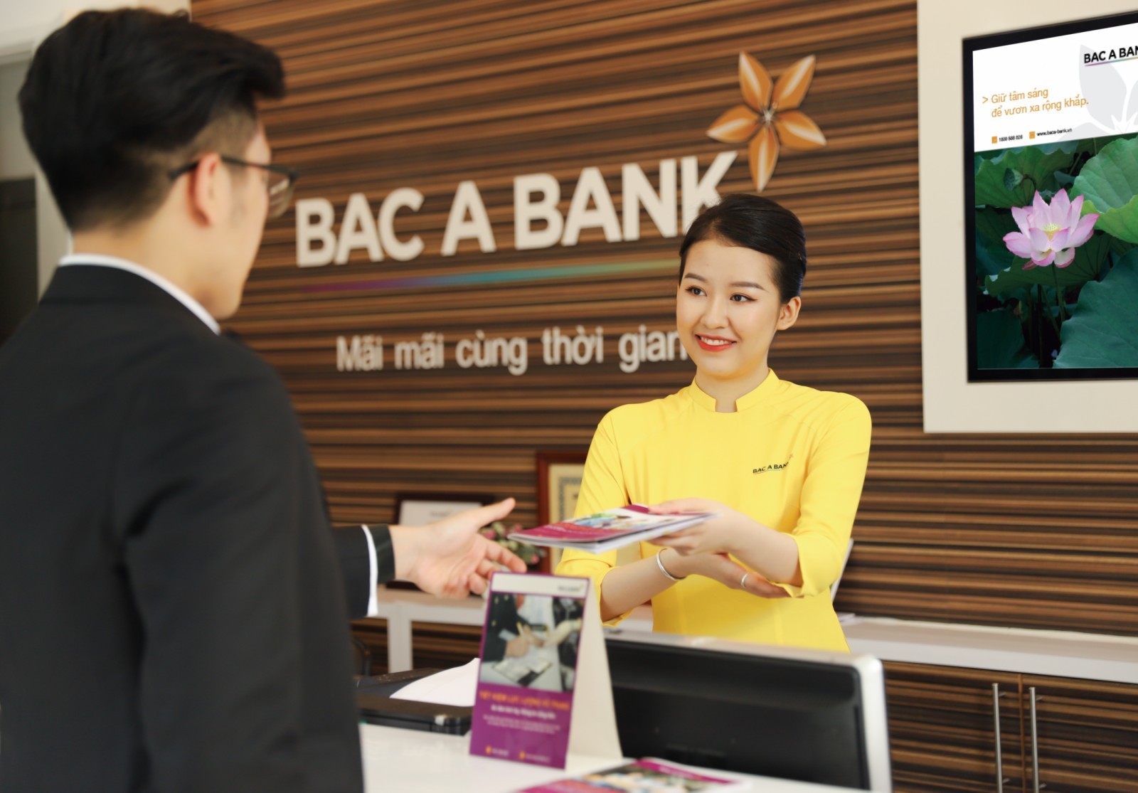 Bac A Bank: Sở hữu khoản nợ 8.100 tỷ đồng trái phiếu, dòng tiền kinh doanh âm hơn 550 tỷ đồng