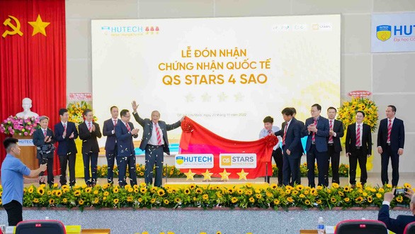 Trường đại học đua chi tiền gắn 'sao'