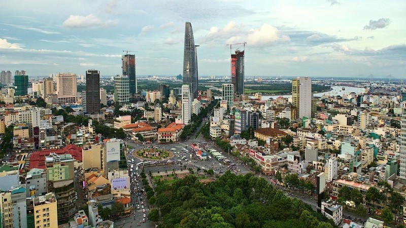 ‘Nới room tín dụng sẽ làm giảm tình trạng cắt lỗ sâu của thị trường bất động sản’