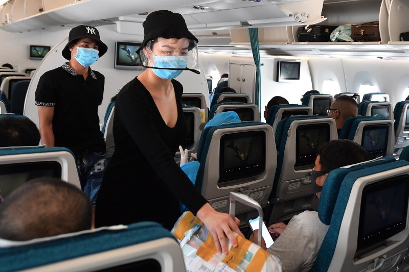 Hà Nội yêu cầu khách bay về từ TP.HCM cách ly tập trung 7 ngày