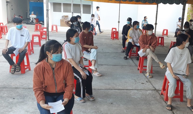 Nhiều địa phương tiếp tục là 'điểm nóng' Covid-19