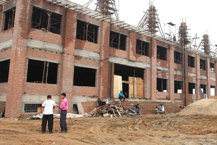 Lăng kính đấu thầu ngày 9/6/2022