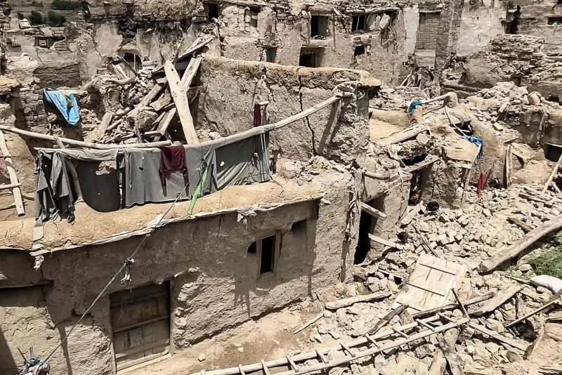 Trực thăng tới giải cứu ở Afghanistan nhưng chỉ có thể đưa xác đi