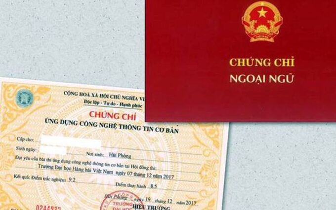 Những vị trí công chức, viên chức nào được bỏ chứng chỉ ngoại ngữ, tin học