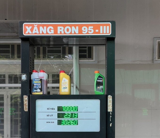 Liên tiếp phát hiện doanh nghiệp kinh doanh xăng dầu vi phạm về niêm yết giá bán lẻ
