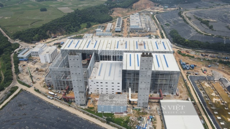 Bên trong nhà máy điện rác lớn thứ 2 thế giới tại Hà Nội