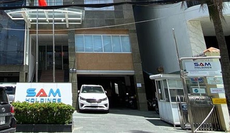 SAM Holdings tiếp tục âm nặng dòng tiền kinh doanh, cổ phiếu trên sàn "khó mua" đến lạ
