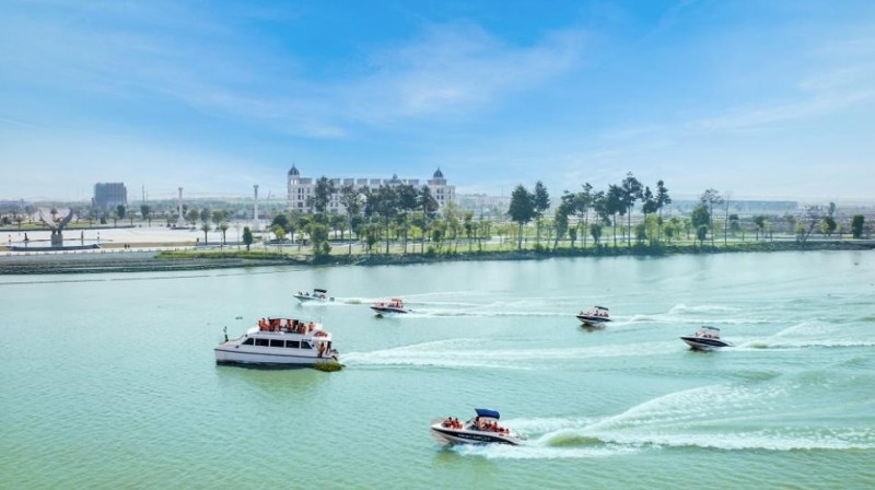 Vẻ đẹp và chuỗi tiện ích cao cấp của Aqua City cuốn hút nhà đầu tư