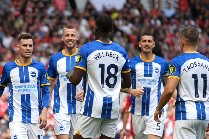 Công cùn, thủ kém, M.U bị Brighton “hạ đo ván” ngay tại sân Old Trafford