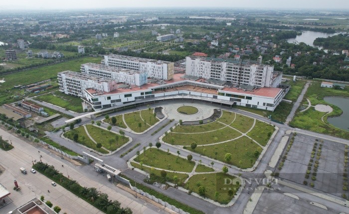 Bệnh viện nghìn tỷ bỏ hoang: Những chia sẻ cay đắng của người từng giao đất để xây bệnh viện