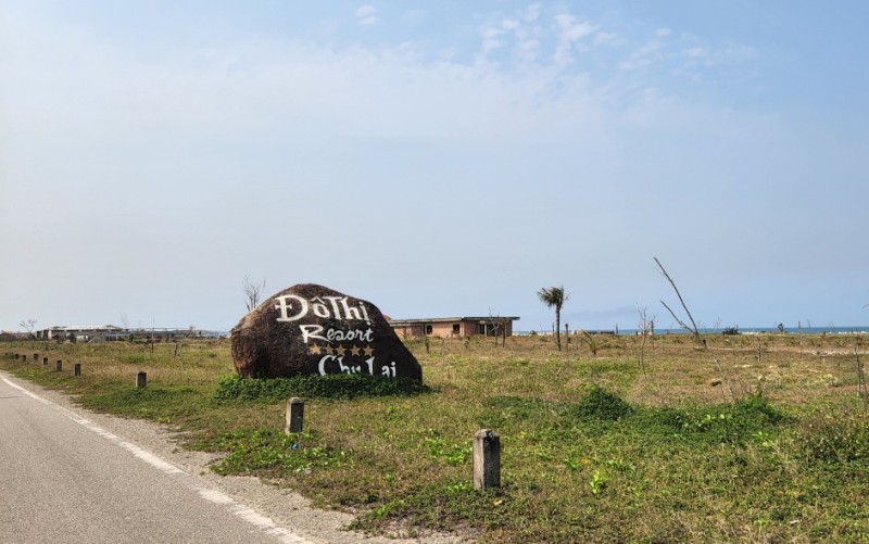 Quảng Nam: Cận cảnh những resort “ma’’ ven biển