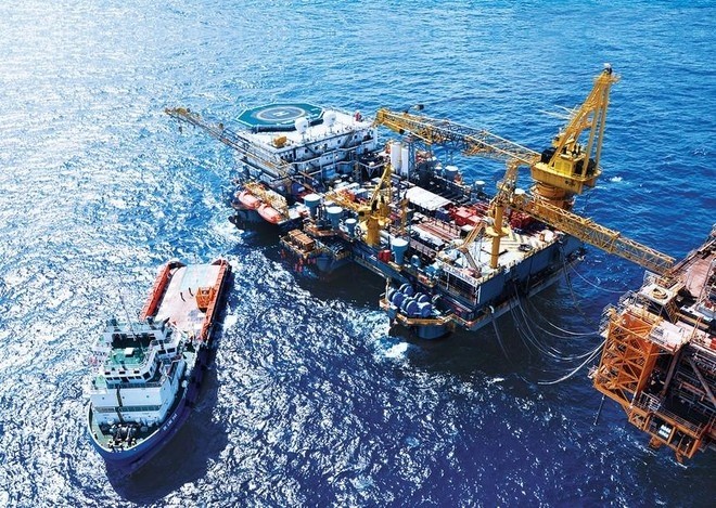 Phiên giao dịch ngày 14/10/2022: Những cổ phiếu cần lưu ý