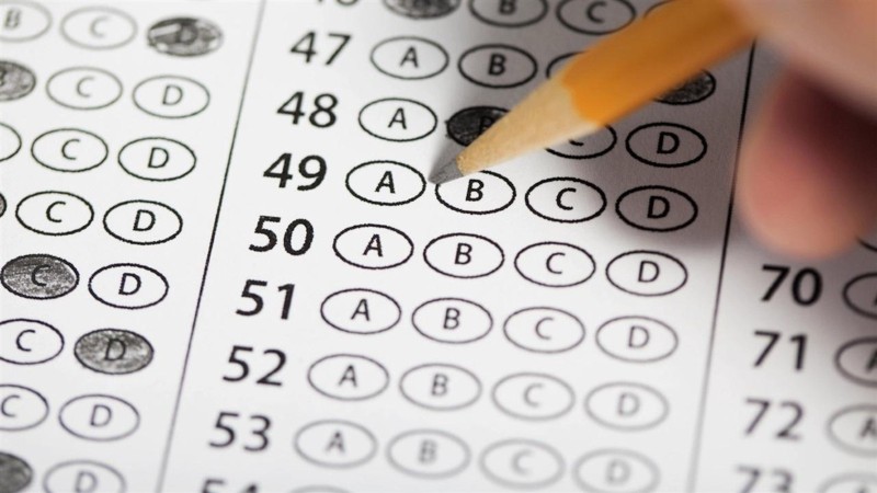 Ngoài IELTS của Hội đồng Anh, kỳ thi Aptis, HSK cũng bị hoãn