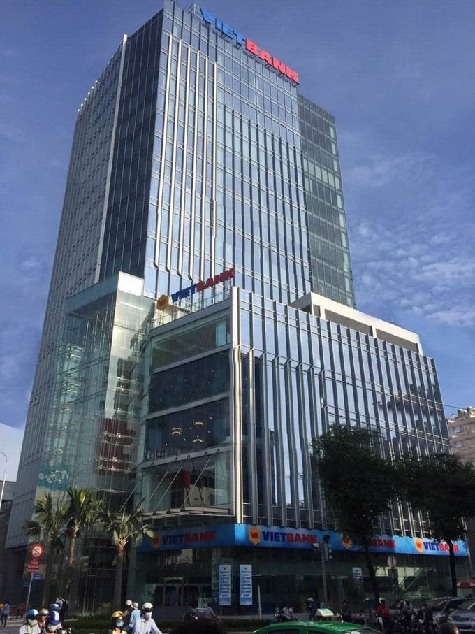 Nhìn lại hơn 3 thập kỷ vươn mình lớn mạnh của Tập đoàn Hoa Lâm