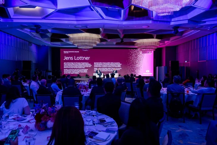 CEO Techcombank Jens Lottner: Tái định nghĩa lợi thế cạnh tranh nhờ chiến lược 'AI-first'
