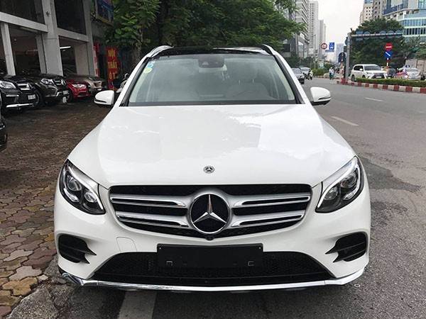 Tiêu dùng & Dư luận - Bóc giá xế hộp Mercedes GLC 300 của danh hài Chiến Thắng (Hình 2).