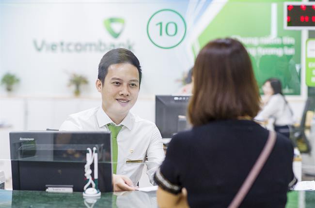 Bỗng dưng mất hơn 400 triệu trong tài khoản: Vietcombank nói gì?