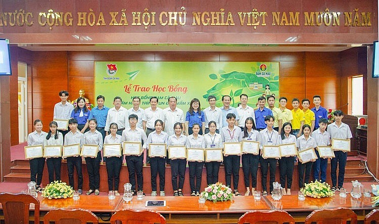 Có những suất học bổng Đạm Cà Mau thật đặc biệt