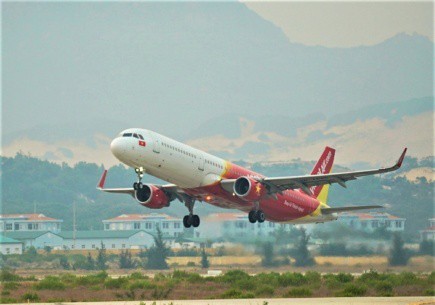 Vietjet triển khai chính sách hỗ trợ hành khách đến và đi khu vực miền Trung