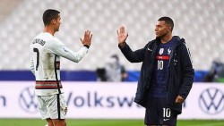 Morata lập cú đúp, Juventus giành chiến thắng trên sân của Dynamo Kiev