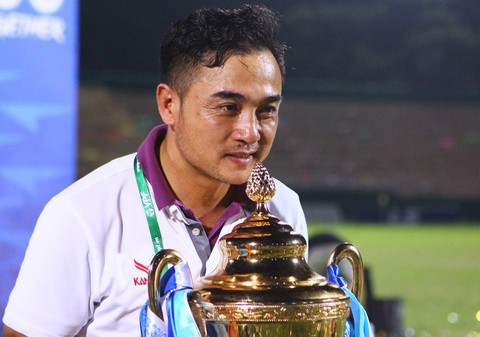 HLV Đức Thắng để ngỏ khả năng dẫn dắt Bình Định ở V.League