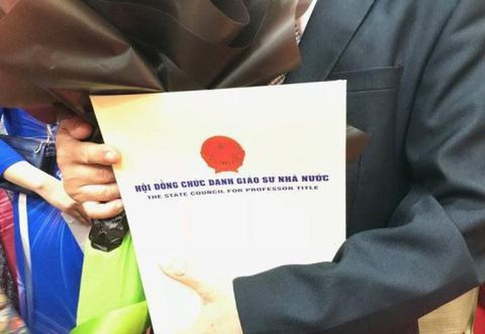 Hội đồng ngành Dược, Y báo cáo về ứng viên GS, PGS bị tố cáo