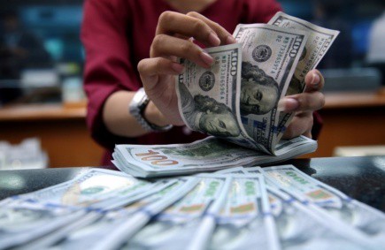 Tỷ giá ngoại tệ ngày 2/11: Chờ diễn biến bầu cử, đồng USD ít thay đổi