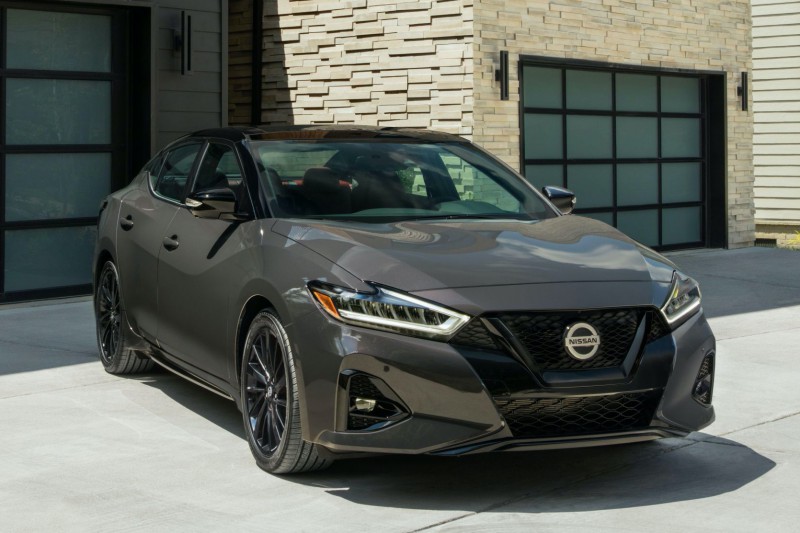Nissan Maxima 2021 được ra mắt tại Mỹ, đối đầu Toyota Avalon