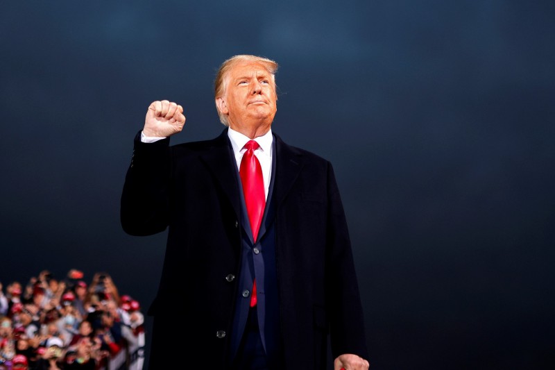 Ông Trump sẽ vẫn 'quyền lực' dù thua hay thắng