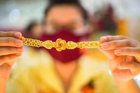 Giá vàng tăng cao nhất 2 tháng