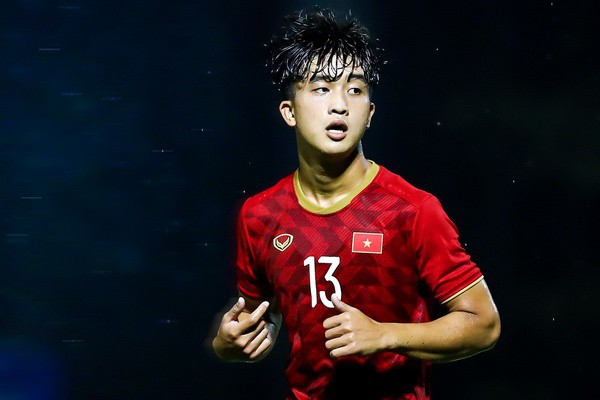 Nghịch lý Danh Trung ở U22 Việt Nam