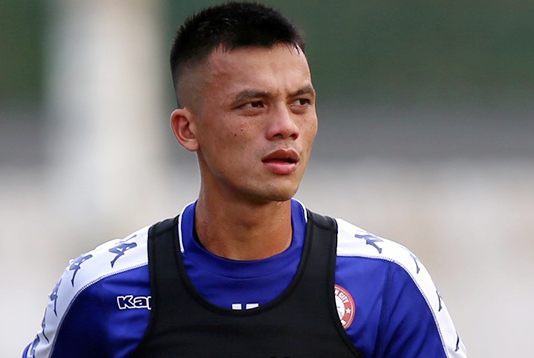 CLB TP.HCM thanh lý tuyển thủ tự ý đá phủi