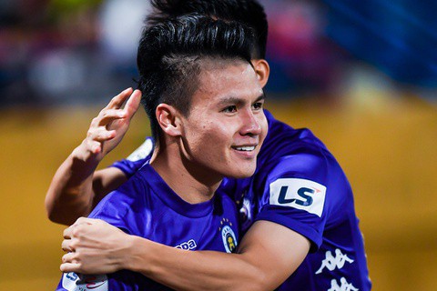 Vì sao CLB Hà Nội thất bại ở cuộc đua vô địch?