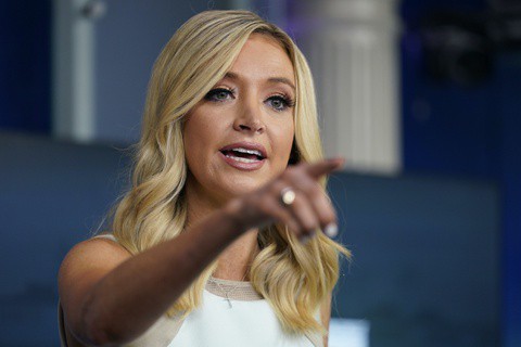 Quan chức Nhà Trắng cáo buộc gian lận bầu cử, Fox News cắt sóng