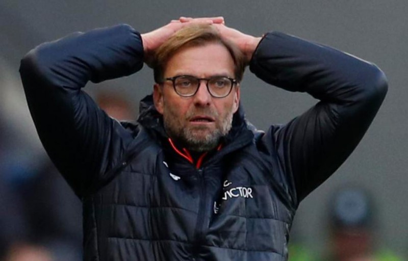 Alexander-Arnold nghỉ một tháng vì chấn thương