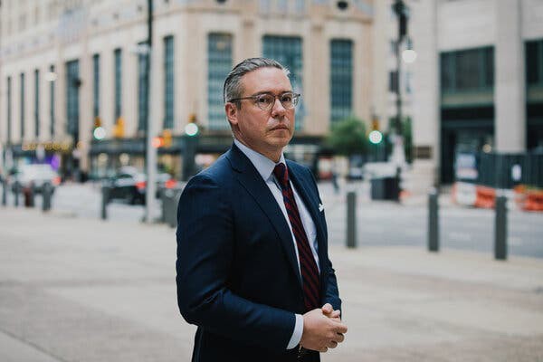 Người quản lý kiểm phiếu ở Pennsylvania bị đe dọa tính mạng