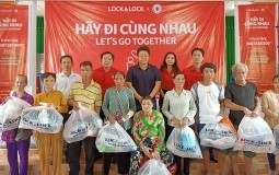 LOCK&LOCK trao tặng 1.500 phần quà cho các hộ gia đình khó khăn tại Sóc Trăng