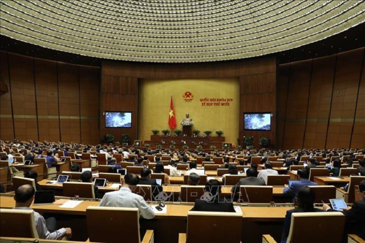 Kỳ họp thứ 10, Quốc hội khóa XIV: Thảo luận, đề xuất giải pháp phát triển bền vững