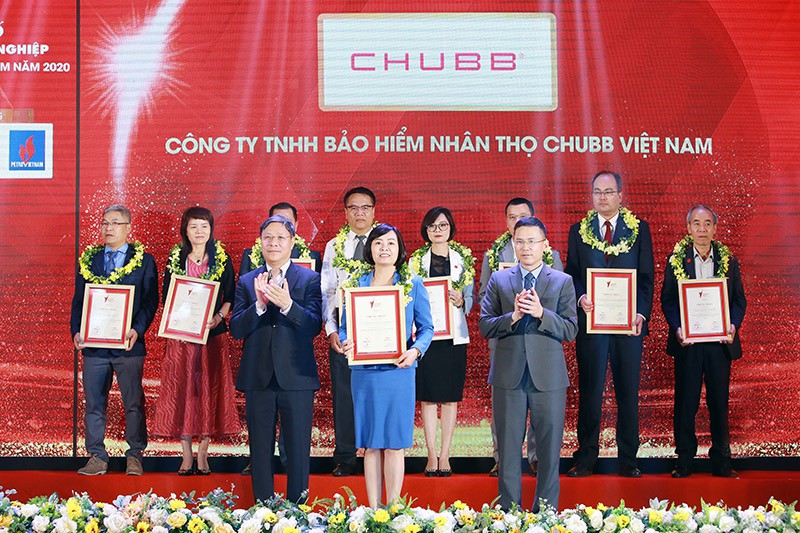 Chubb Life Việt Nam được vinh danh trong Top 500 doanh nghiệp lợi nhuận tốt nhất Việt Nam