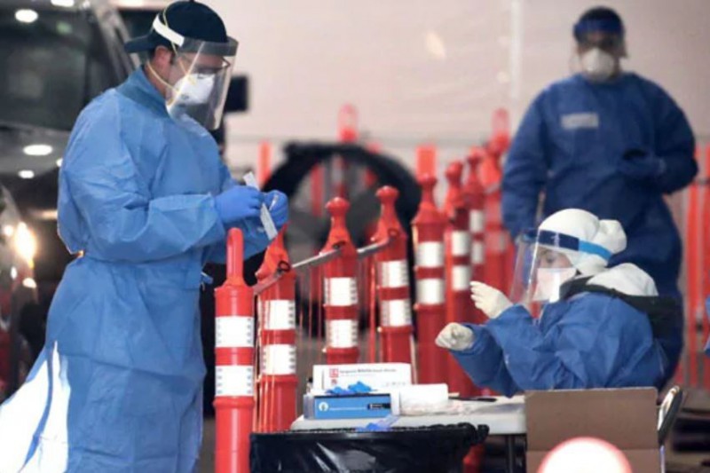 Mỹ lần đầu tiên vượt 200.000 ca mắc Covid-19 trong một ngày