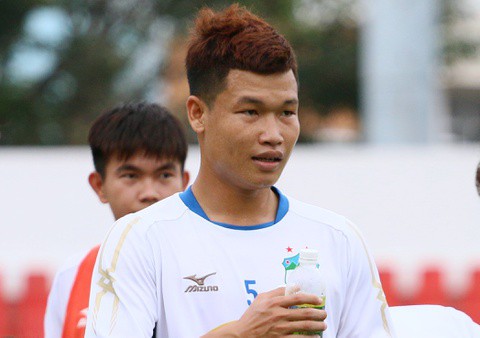 Đông Triều trở về HAGL sau 2 năm ở Bình Dương