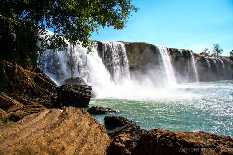 Đắk Nông đẩy mạnh du lịch thể thao mạo hiểm