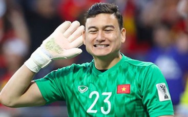 CLB TP.HCM khó chiêu mộ Văn Lâm và Lee Nguyễn